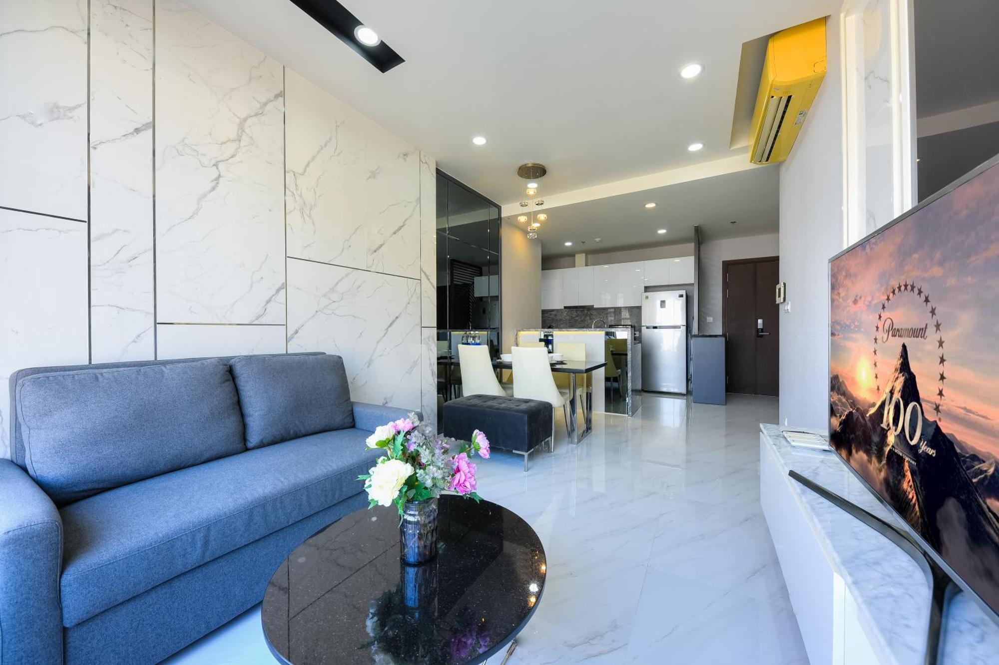 Rem Rivergate Garden Pool Signature - Free 4G Sim For 3 Nights Booking Ho Chi Minh City Exterior photo