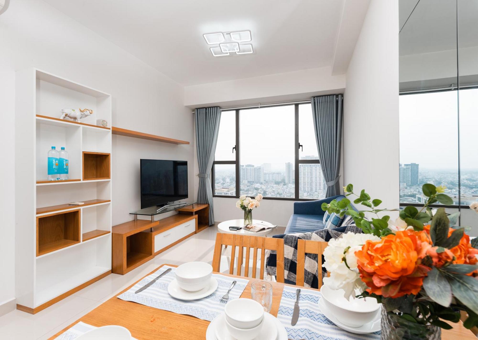 Rem Rivergate Garden Pool Signature - Free 4G Sim For 3 Nights Booking Ho Chi Minh City Exterior photo