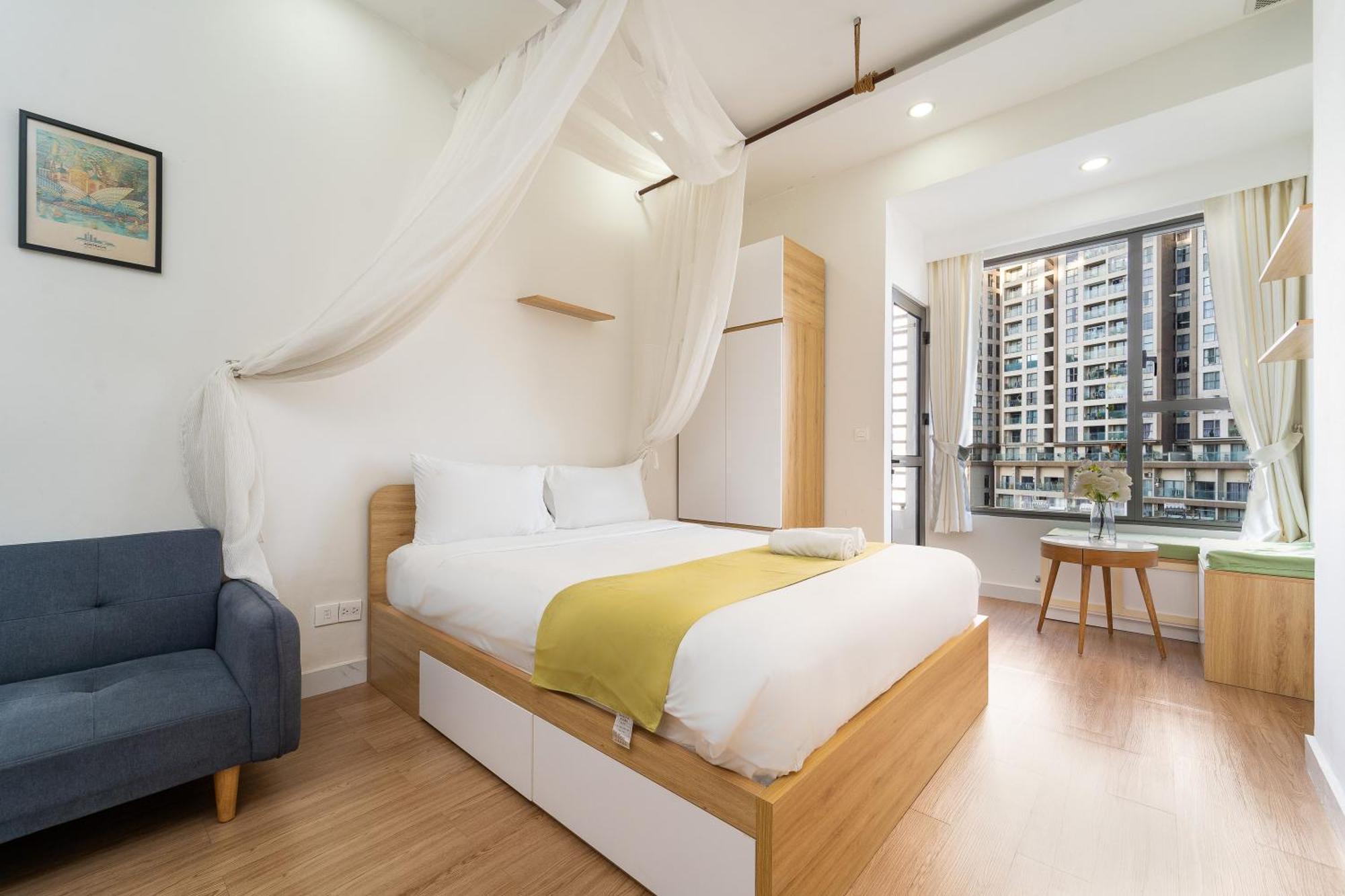 Rem Rivergate Garden Pool Signature - Free 4G Sim For 3 Nights Booking Ho Chi Minh City Exterior photo
